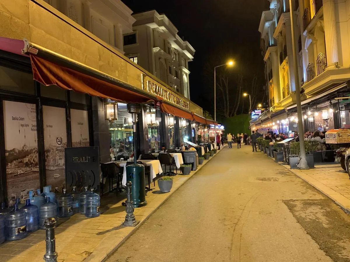 Sultanahmet Enjoyer Suit Стамбул 0*,